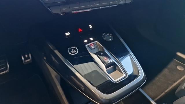 Audi Q4 E-Tron image 3