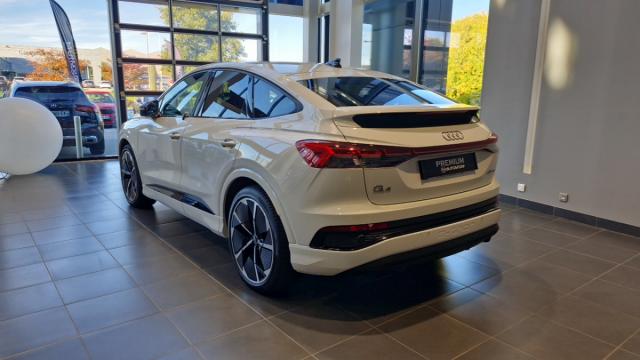 Audi Q4 E-Tron image 8