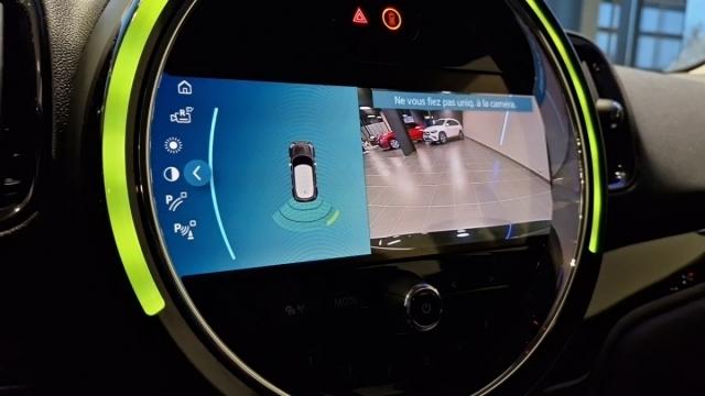 Mini Countryman image 8