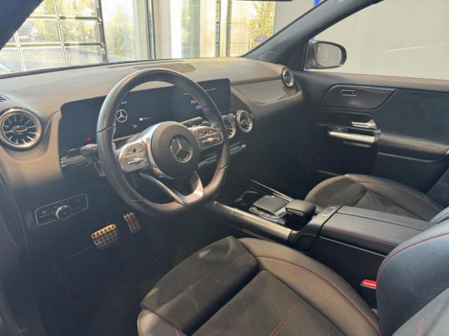 Mercedes Benz Gla image 6