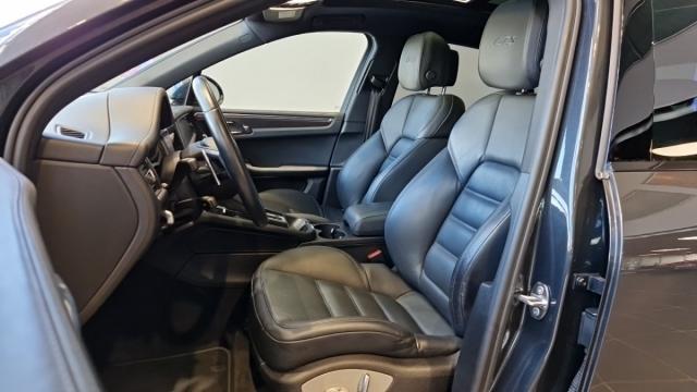 Porsche Macan image 8