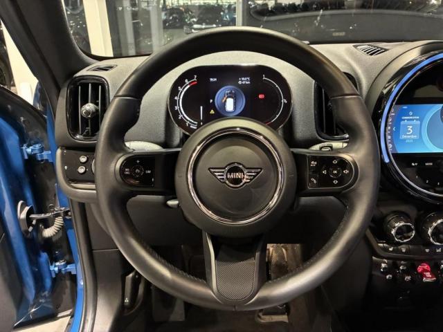Mini Countryman image 9
