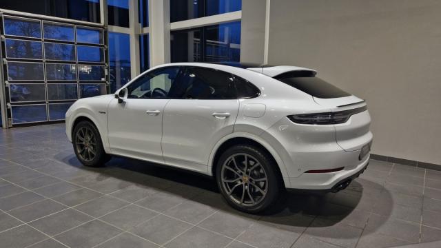 Porsche Cayenne Coupé image 5