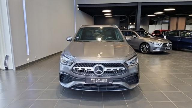 Mercedes Benz Gla image 8