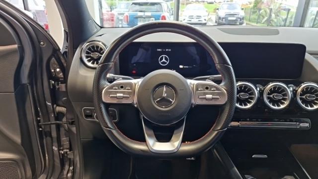 Mercedes Benz Gla image 5