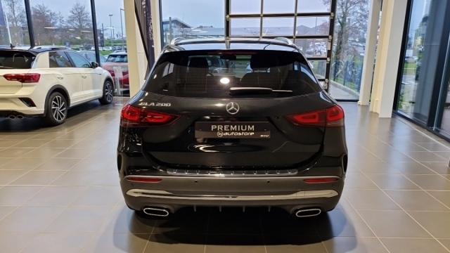 Mercedes Benz Gla image 3