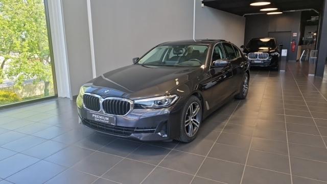 Bmw Série 5 G30 Lci 518d Twinpower Turbo 150 Ch Bva8 Lounge