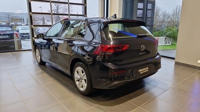 Volkswagen Golf image 1