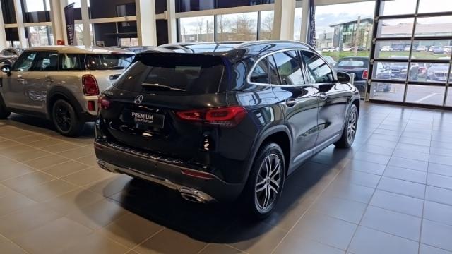 Mercedes Benz Gla image 7