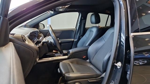 Mercedes Benz Gla image 4