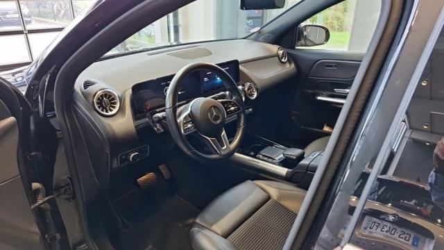 Mercedes Benz Gla image 1