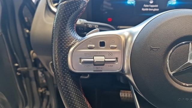 Mercedes Benz Gla image 9