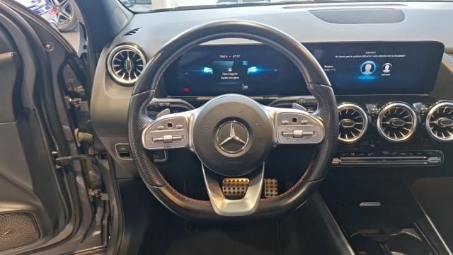 Mercedes Benz Gla image 1