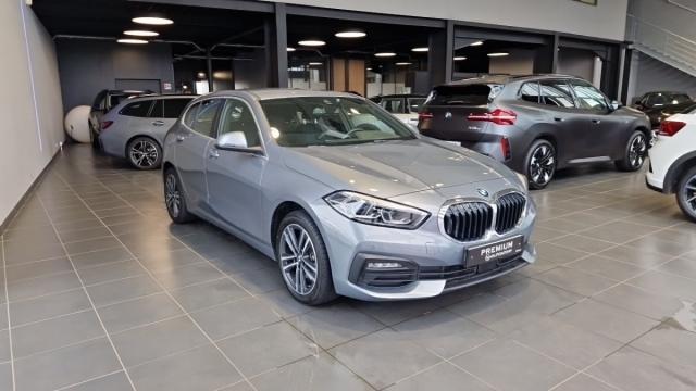 Bmw Série 1 image 9