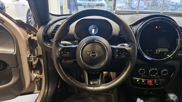 Mini Clubman image 4