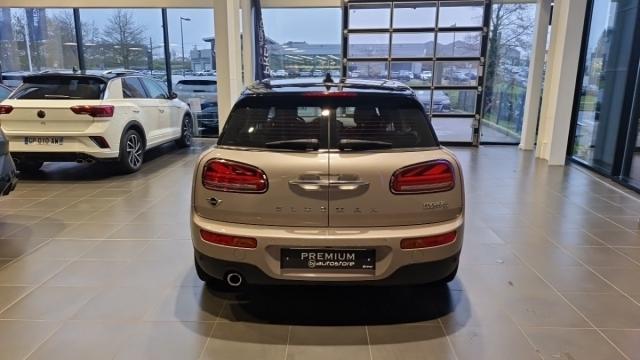 Mini Clubman image 3