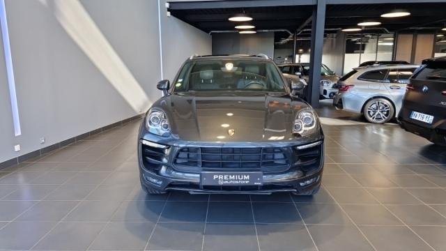 Porsche Macan image 2