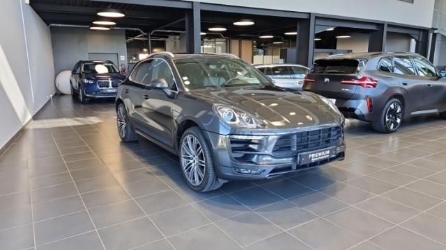 Porsche Macan image 9