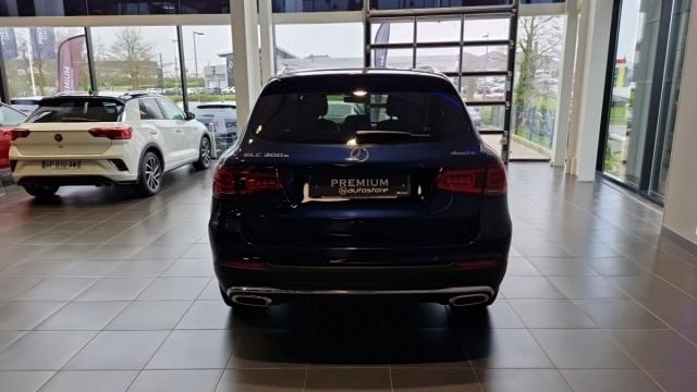 Mercedes Benz Glc image 4