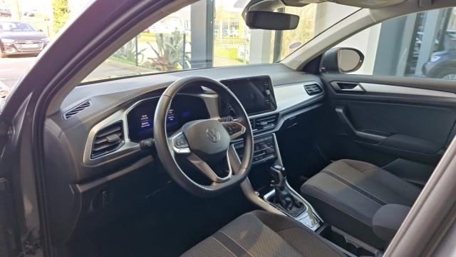 Volkswagen T-Roc image 7