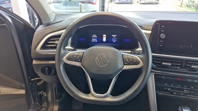 Volkswagen T-Roc image 9