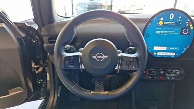 Mini Cooper image 7