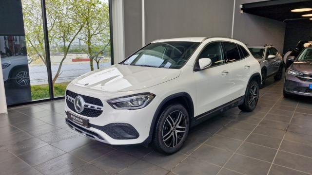 Mercedes Benz Gla 200 7g-Dct Progressive Line