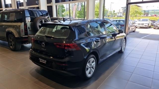 Volkswagen Golf image 5