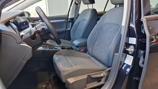 Volkswagen Golf image 8