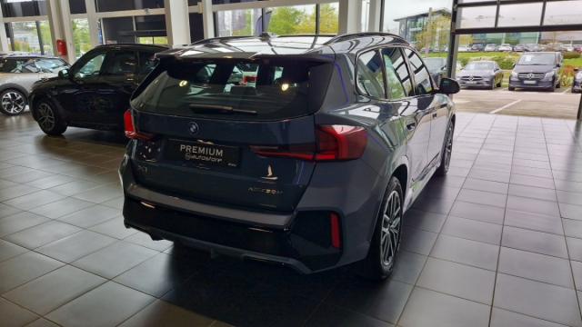 Bmw X1 image 9