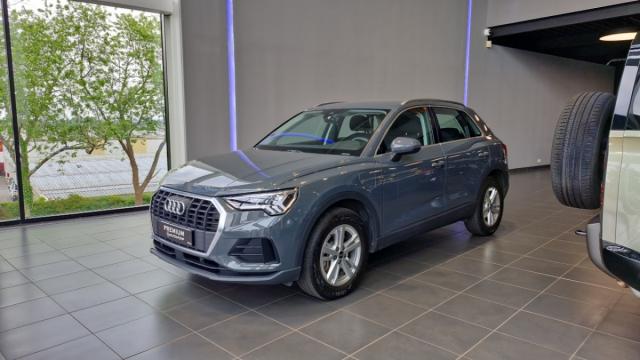 Audi Q3 45 Tfsi E 245 S Tronic Business Exe