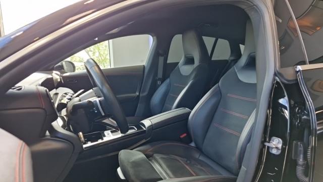 Mercedes Benz Cla Shooting Brake image 3