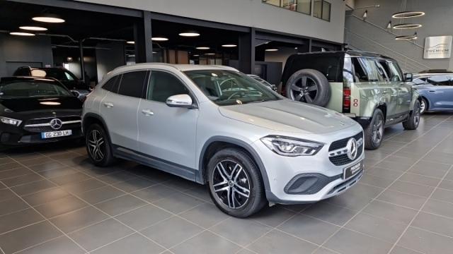 Mercedes Benz Gla image 8