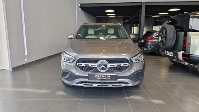 Mercedes Benz Gla image 9