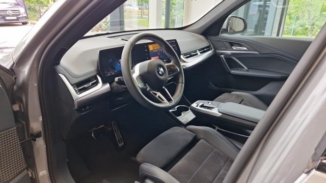 Bmw X1 image 9