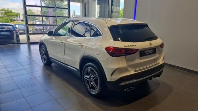 Mercedes Benz Gla image 5