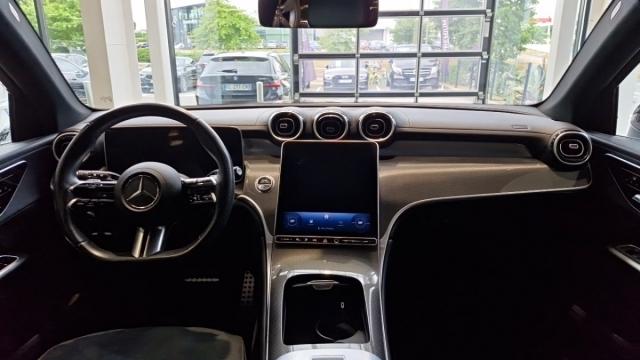 Mercedes Benz Glc image 4