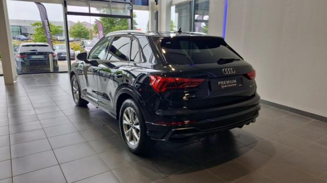 Audi Q3 image 8
