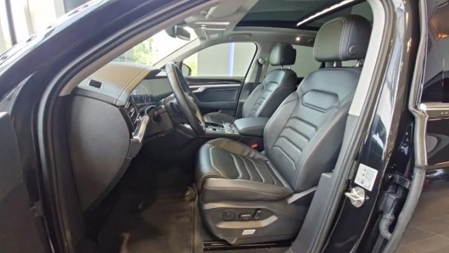Volkswagen Touareg image 9