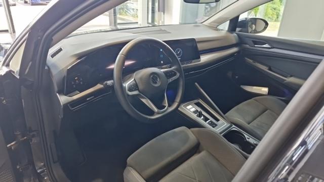 Volkswagen Golf image 2