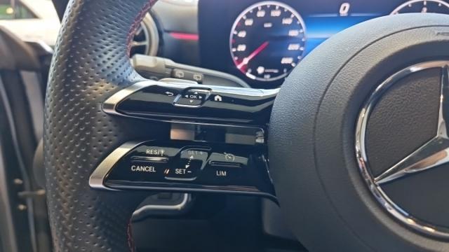 Mercedes Benz Cla Shooting Brake image 6