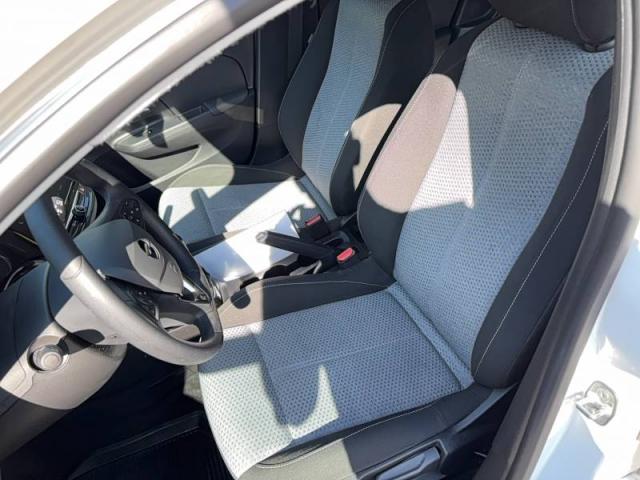 Opel Corsa image 8