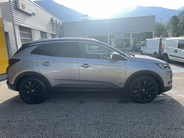 Opel Grandland X image 2