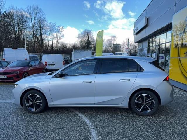 Opel Astra image 1