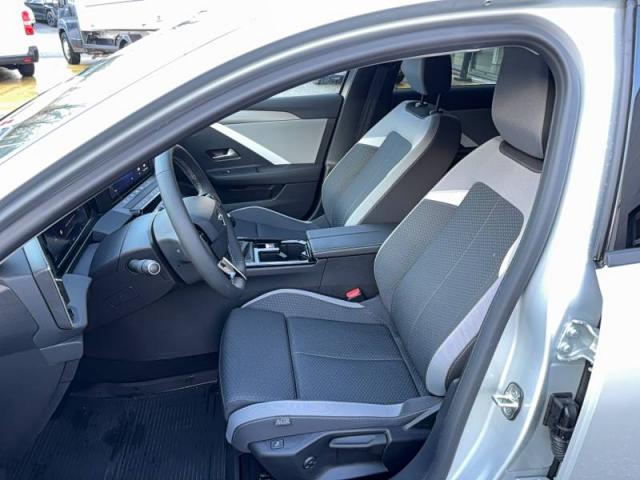 Opel Astra image 3