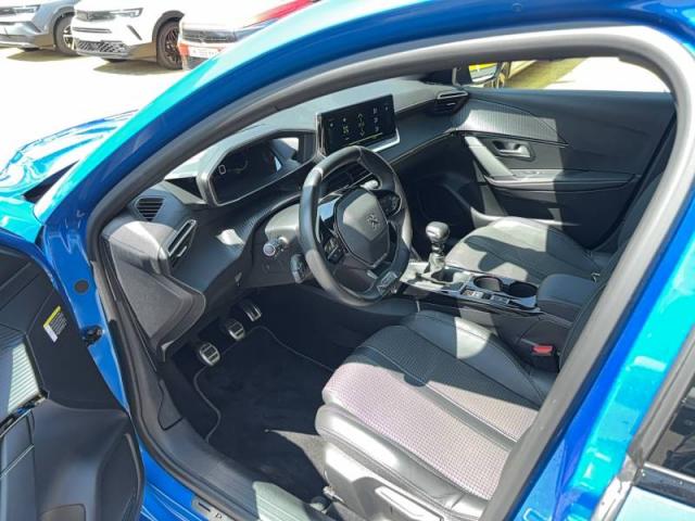 Peugeot 208 image 4