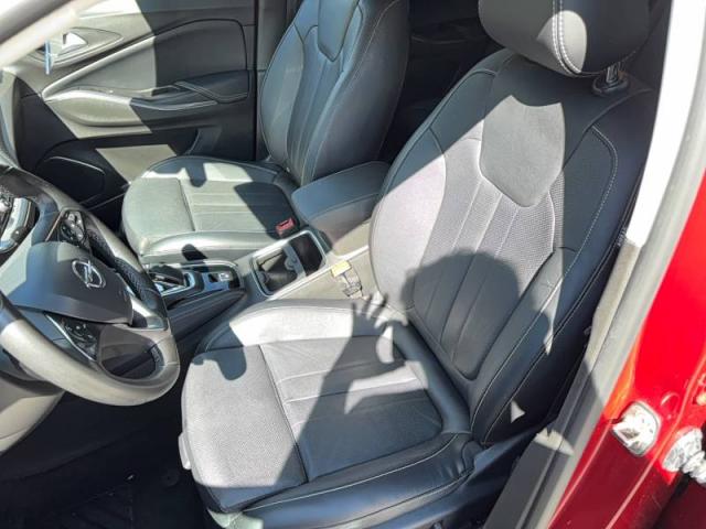 Opel Grandland X image 2