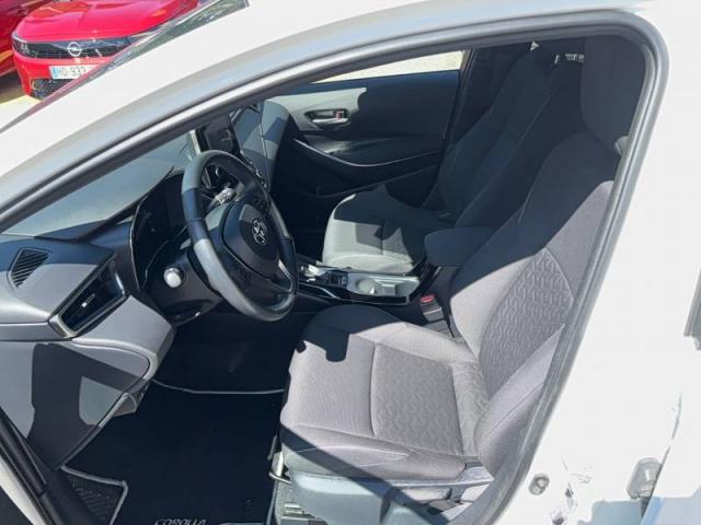 Toyota Corolla image 7