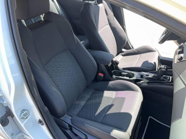 Toyota Corolla image 9