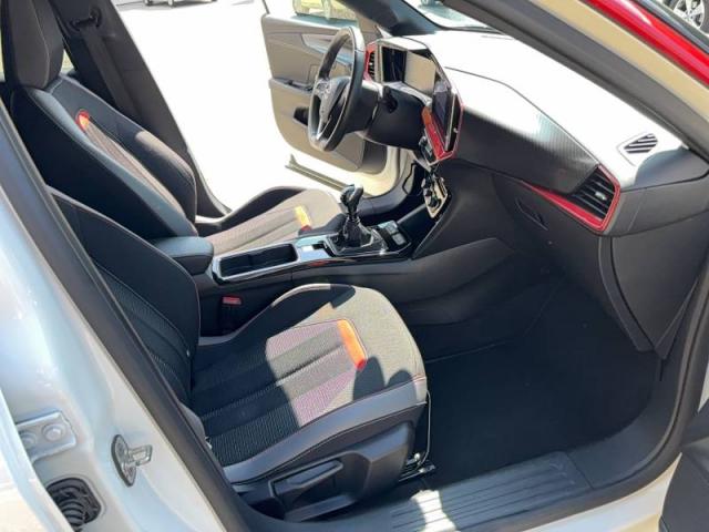 Opel Mokka image 2